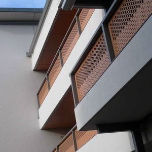 ringhiera in fibra di legno