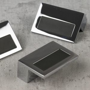 maniglia per mobile in pelle