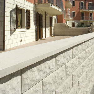 copertina per muro