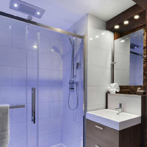soffione doccia da incasso a soffitto 1