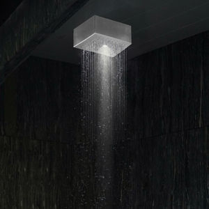 soffione doccia da incasso a soffitto 1