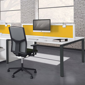 scrivania per open space