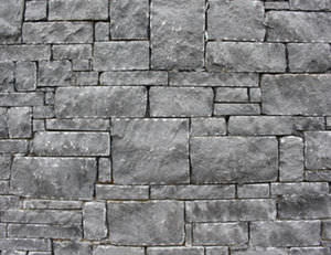 paramento in pietra 1