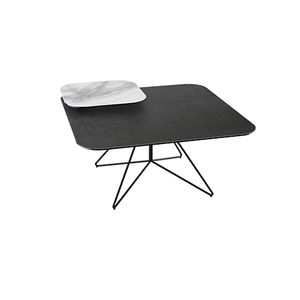 tavolino basso moderno