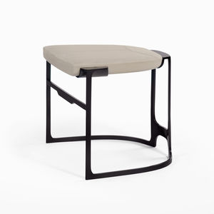 sgabello contemporaneo