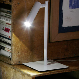 lampada da tavolo 1