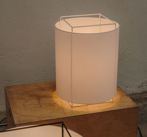 lampada da tavolo 1