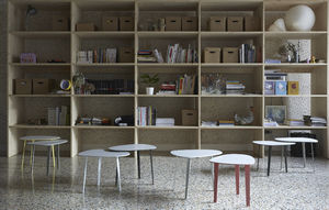 tavolino basso contemporaneo