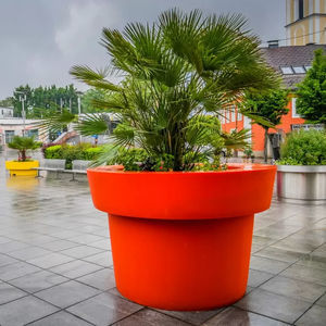 vaso da giardino in polietilene