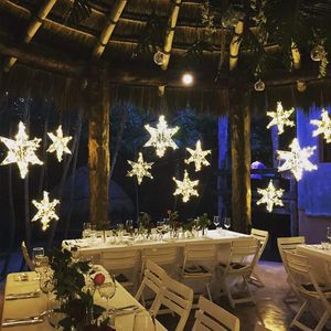 decorazioni natalizie luminose a LED