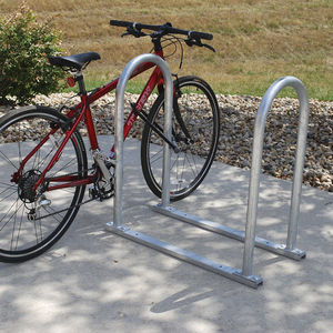rastrelliera per biciclette a pavimento 1