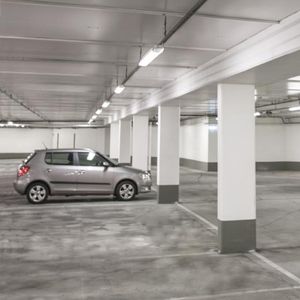 luce sporgente / LED / lineare / in policarbonato