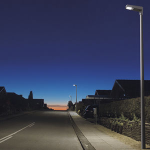 lampione urbano / moderno / in ghisa di alluminio / LED