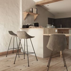 sgabello da bar moderno