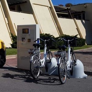 stazione di ricarica per automobile elettrica