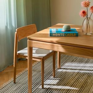 sedia da pranzo in stile scandinavo 1