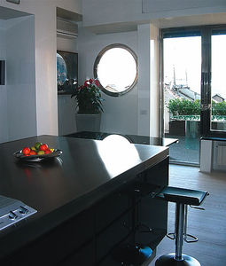 finestra in acciaio inox