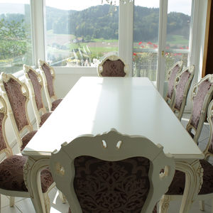 tavolo da pranzo in stile francese