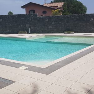 lastricato in calcestruzzo