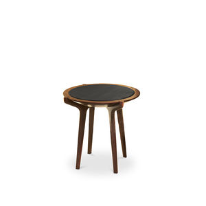 tavolo d'appoggio design scandinavo