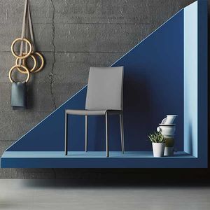 sedia contemporanea