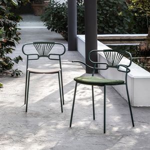 sedia contemporanea