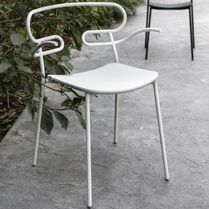 sedia contemporanea