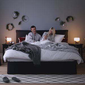letto matrimoniale / moderno / imbottito / con testiera imbottita