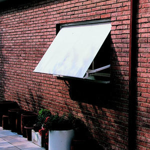 tenda da sole a proiezione 1
