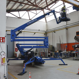 piattaforma aerea per cantiere 1