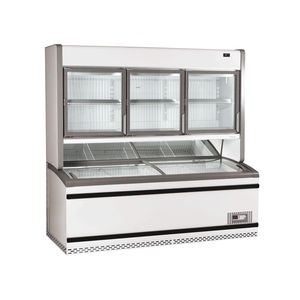 vetrina refrigerata con scaffali