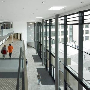 finestra in alluminio