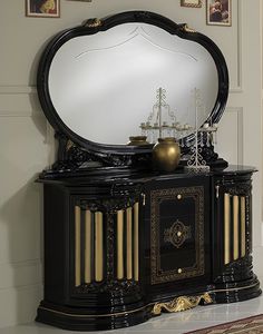 credenza in stile