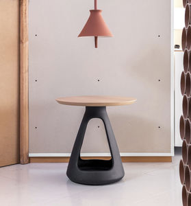 tavolo d'appoggio moderno
