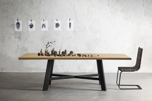 tavolo contemporaneo