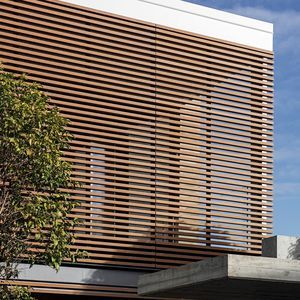 frangisole in legno composito