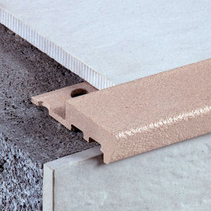 profilo di finitura in PVC 1