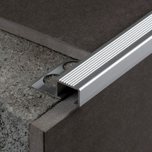 Profilo Bordo Scale In Alluminio - 135cm X2 Pezzi - Forma F Per Rivestimento Gradini - Argento - Foto 4