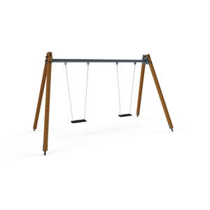 altalena in legno 1