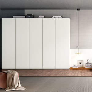 armadio contemporaneo