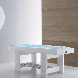 letto ad acqua da massaggio con cromoterapia