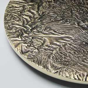 piano per tavolo in bronzo
