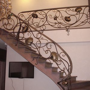 ringhiera in ferro modellato