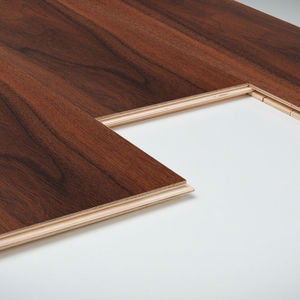 parquet multistrato / da incollare / flottante / inchiodato