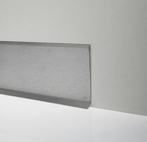 battiscopa in acciaio inox