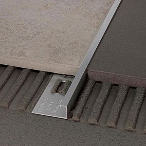 profilo di separazione in alluminio 1