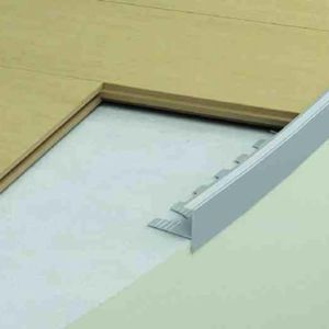 profilo per gradini in alluminio 1