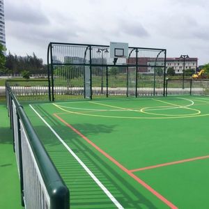impianto sportivo polivalente per parco giochi