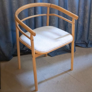sedia contemporanea