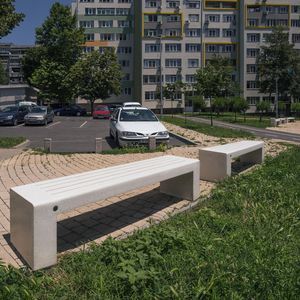 panca per spazi pubblici contemporanea 1